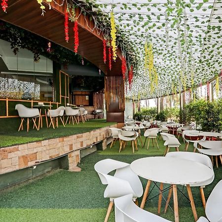 Oyo Salt House Mumbai Exterior photo